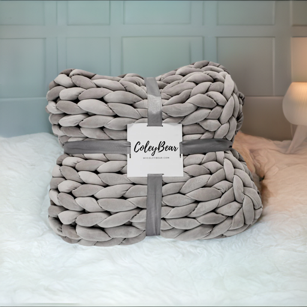 ColeyBear Full/Queen Size Light Grey Chunky Knit Weighted Blanket